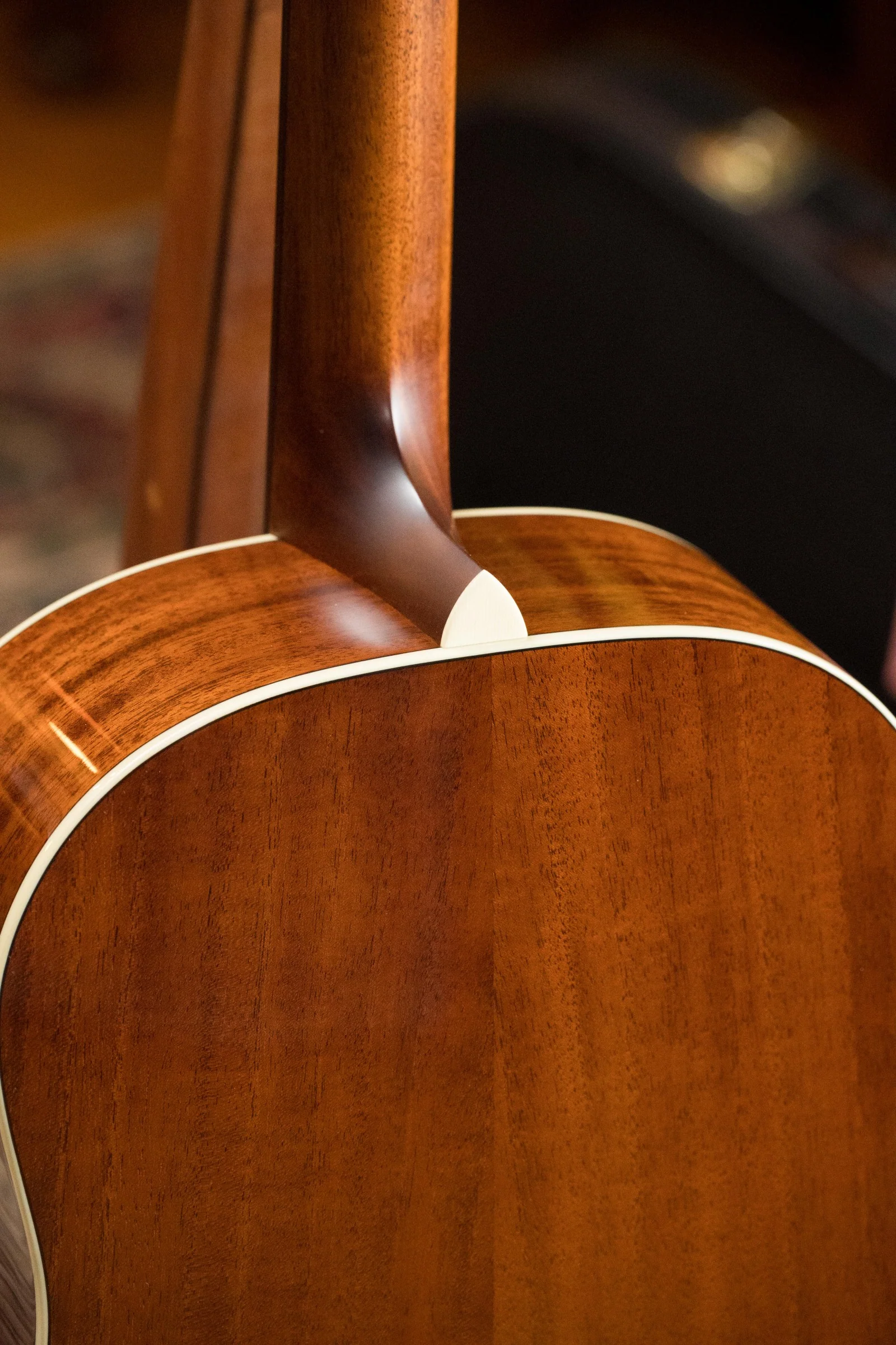 Bourgeois The Standard SDS/TS Touchstone Series Torrefied Sitka/Mahogany Slope Shoulder Sunburst Dreadnought Acoustic Guitar #2205 - Image 12