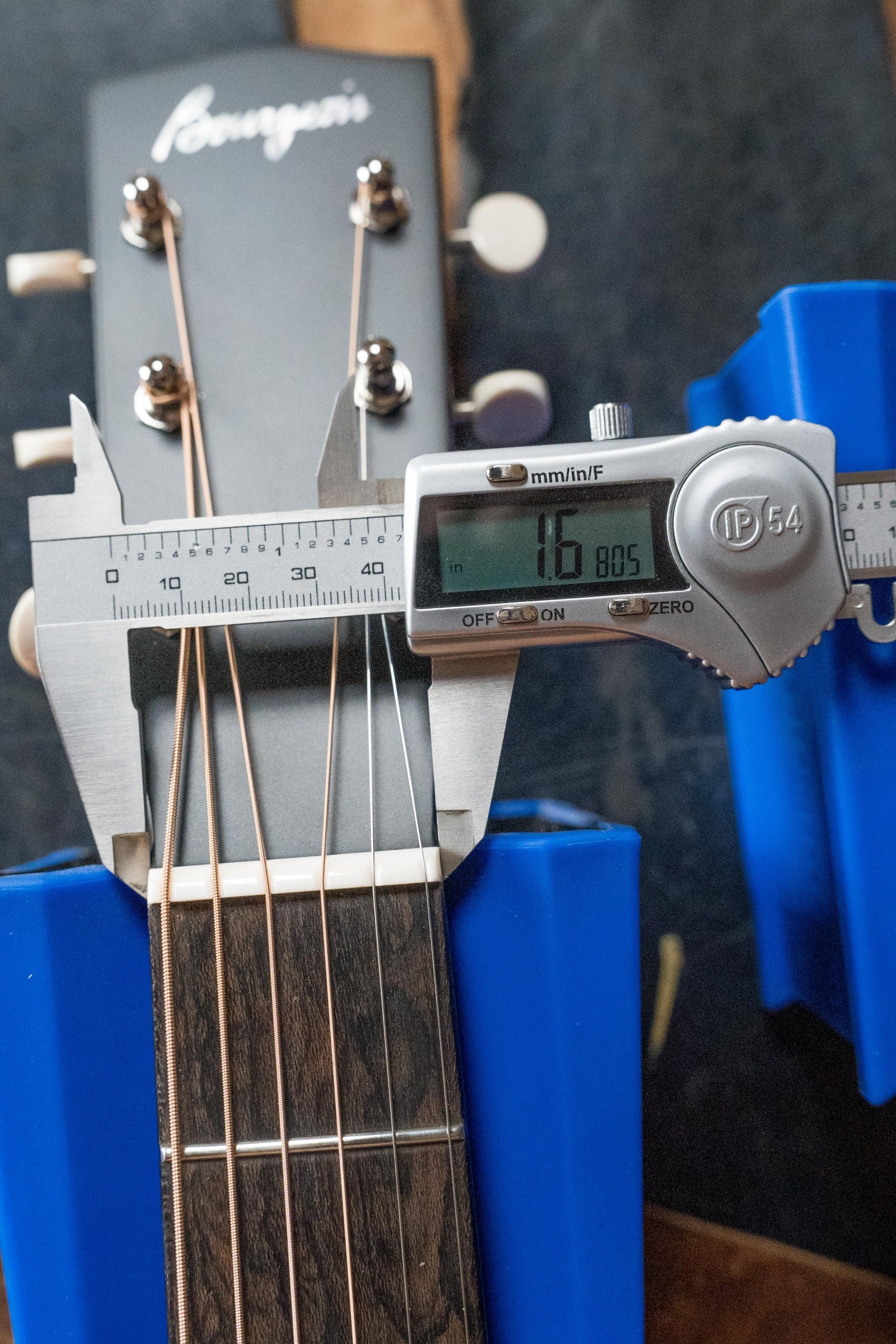 Bourgeois The Standard SDS/TS Touchstone Series Torrefied Sitka/Mahogany Slope Shoulder Sunburst Dreadnought Acoustic Guitar #2205 - Image 13