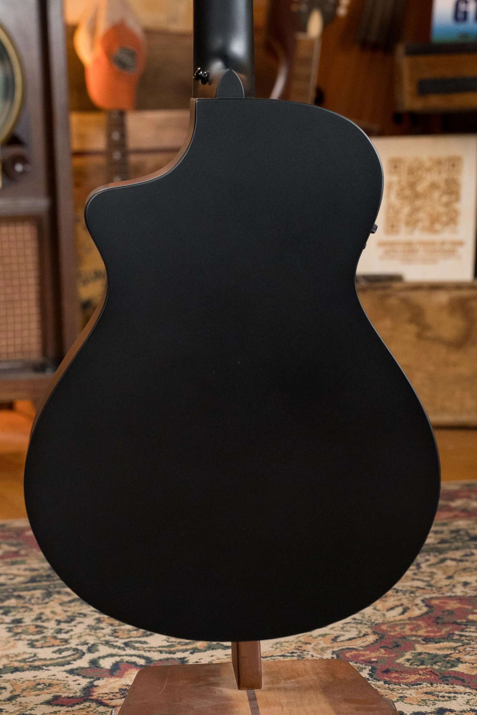 Breedlove Discovery Series Spruce/Mahogany 12 String Satin Black Double Course Concert Guitar w/Electronics #6094 - Image 10