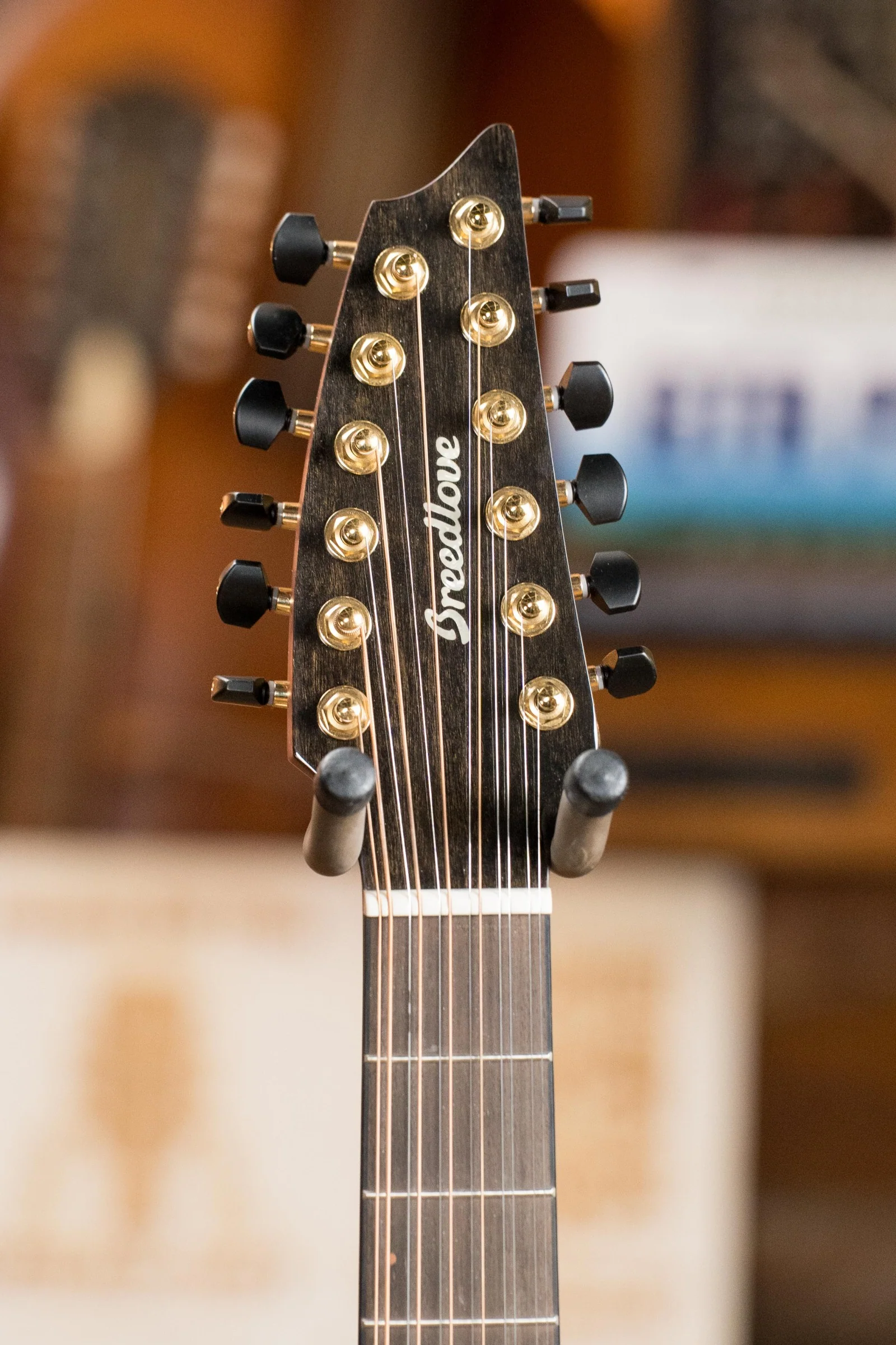 Breedlove Solo Pro Series Red Cedar/Mahogany Edgeburst Cutaway 12 String Concert Guitar w/Electronics #0432 - Image 8