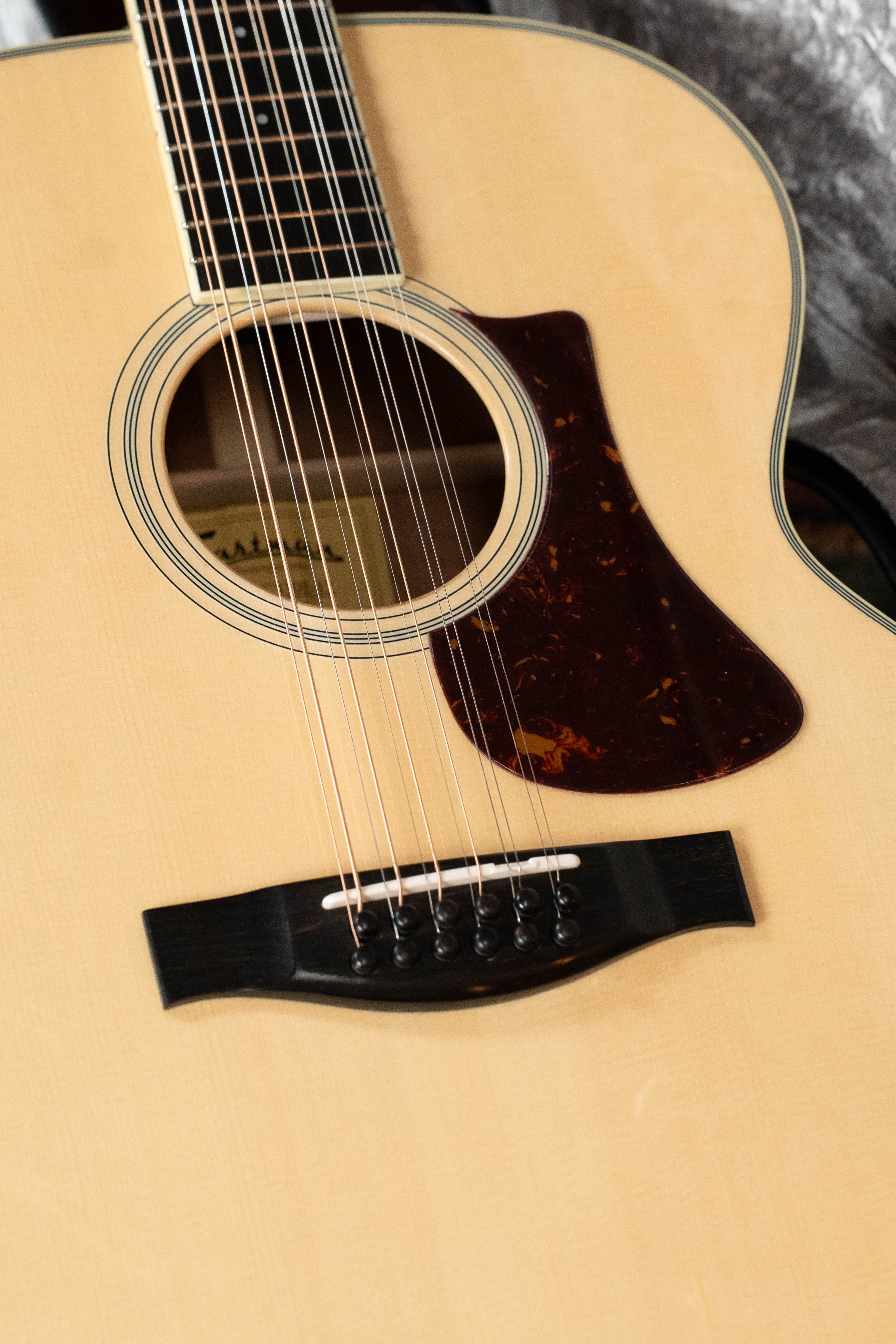 Eastman AC330E-12 Sitka/Mahogany Jumbo 12-String Guitar w/LR Baggs Pickup #5666 - Image 3