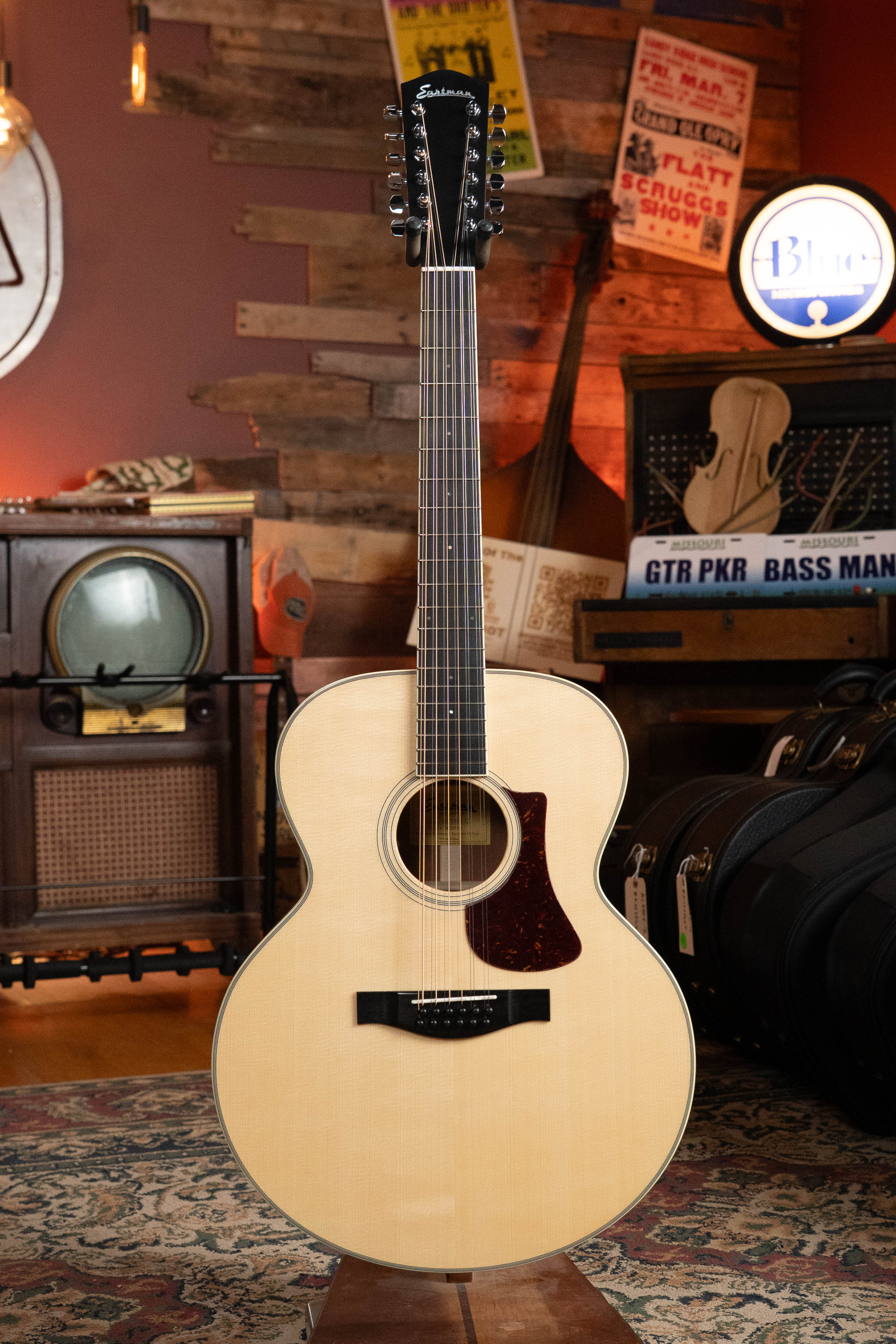 Eastman AC330E-12 Sitka/Mahogany Jumbo 12-String Guitar w/LR Baggs Pickup #7301 - Image 6