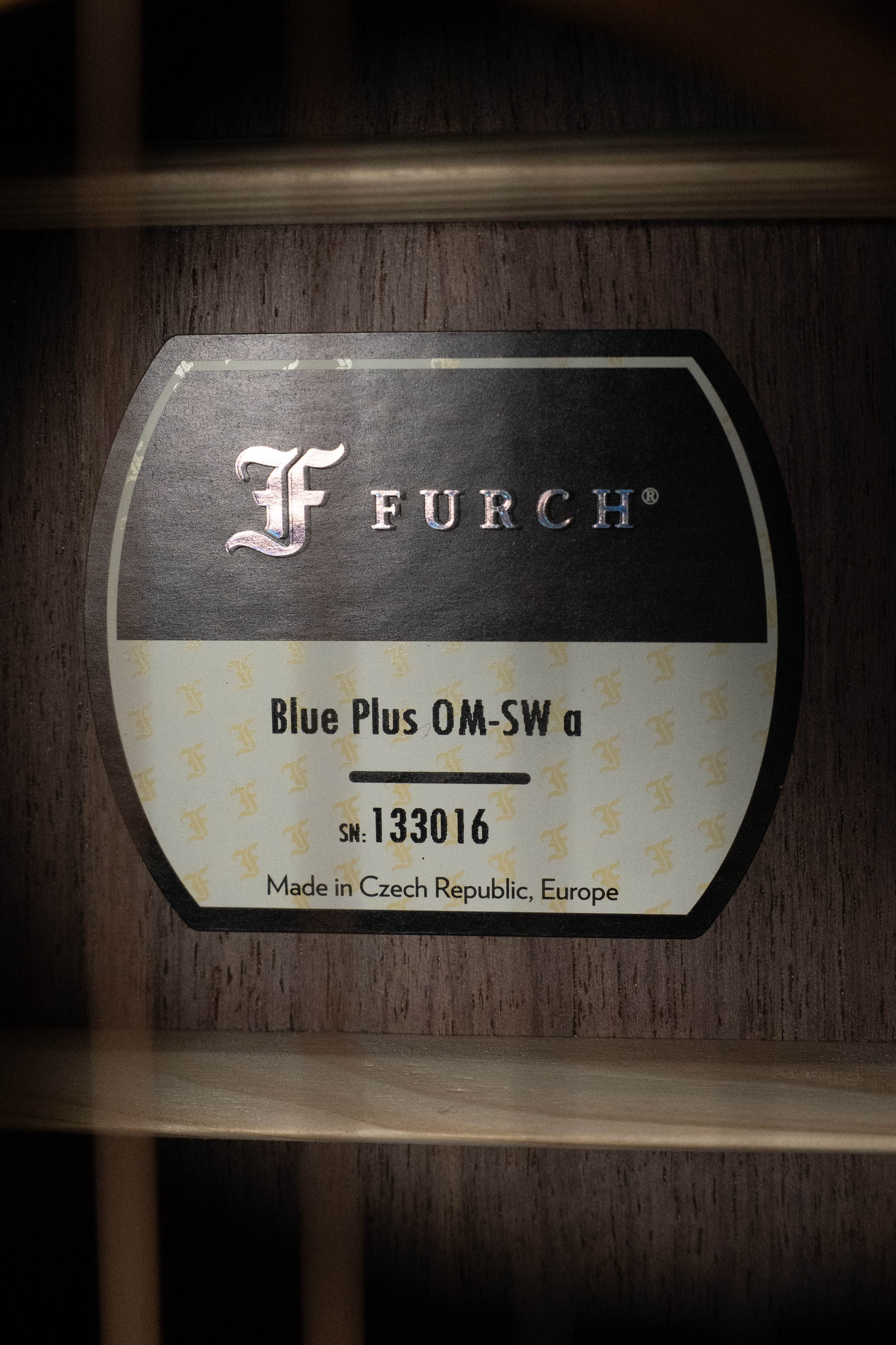 Furch Blue Plus Orchestra Model Guitar Spruce/Walnut Grand Auditorium Cutaway Acoustic Guitar  #3016 - Image 4