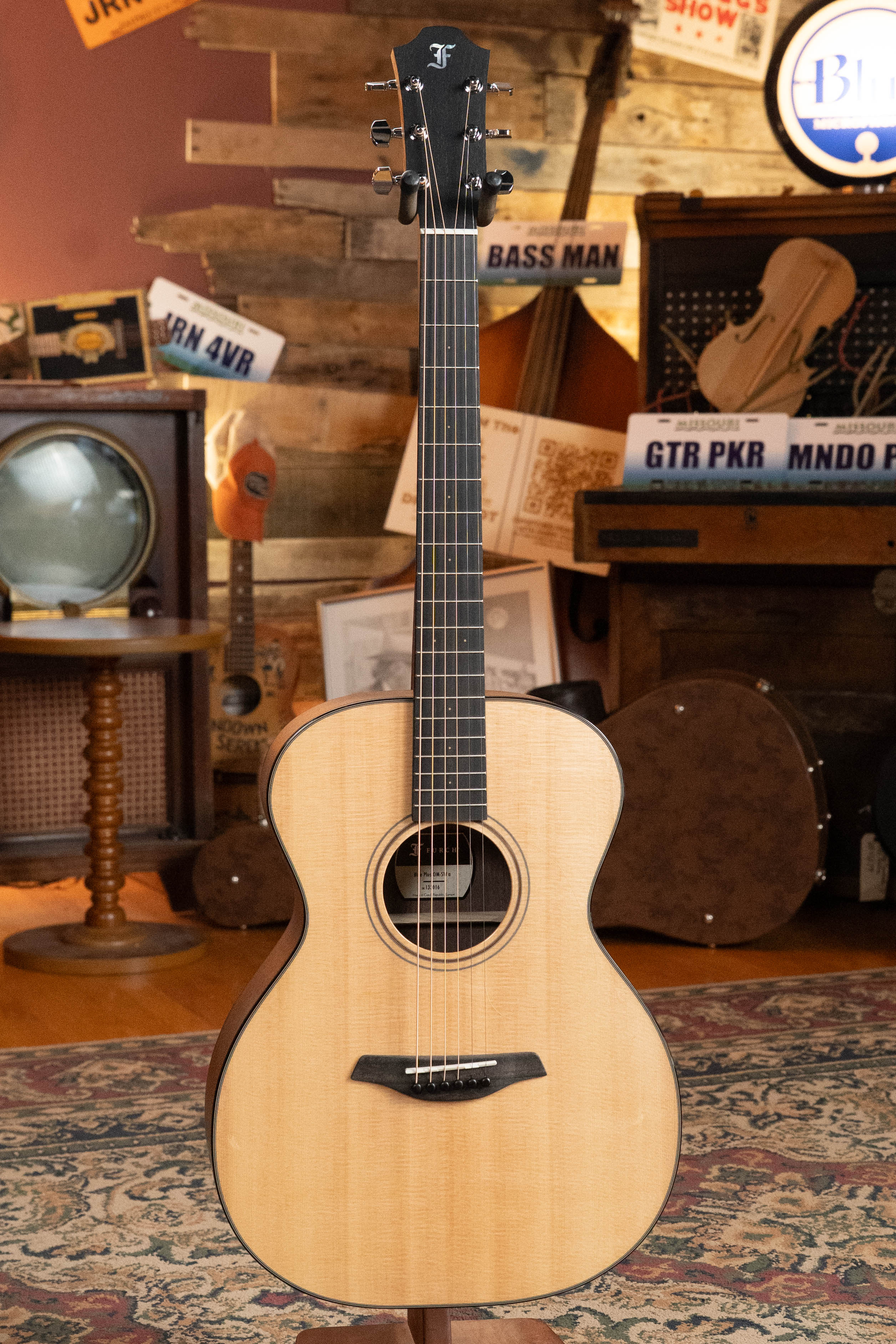 Furch Blue Plus Orchestra Model Guitar Spruce/Walnut Grand Auditorium Cutaway Acoustic Guitar  #3016 - Image 6