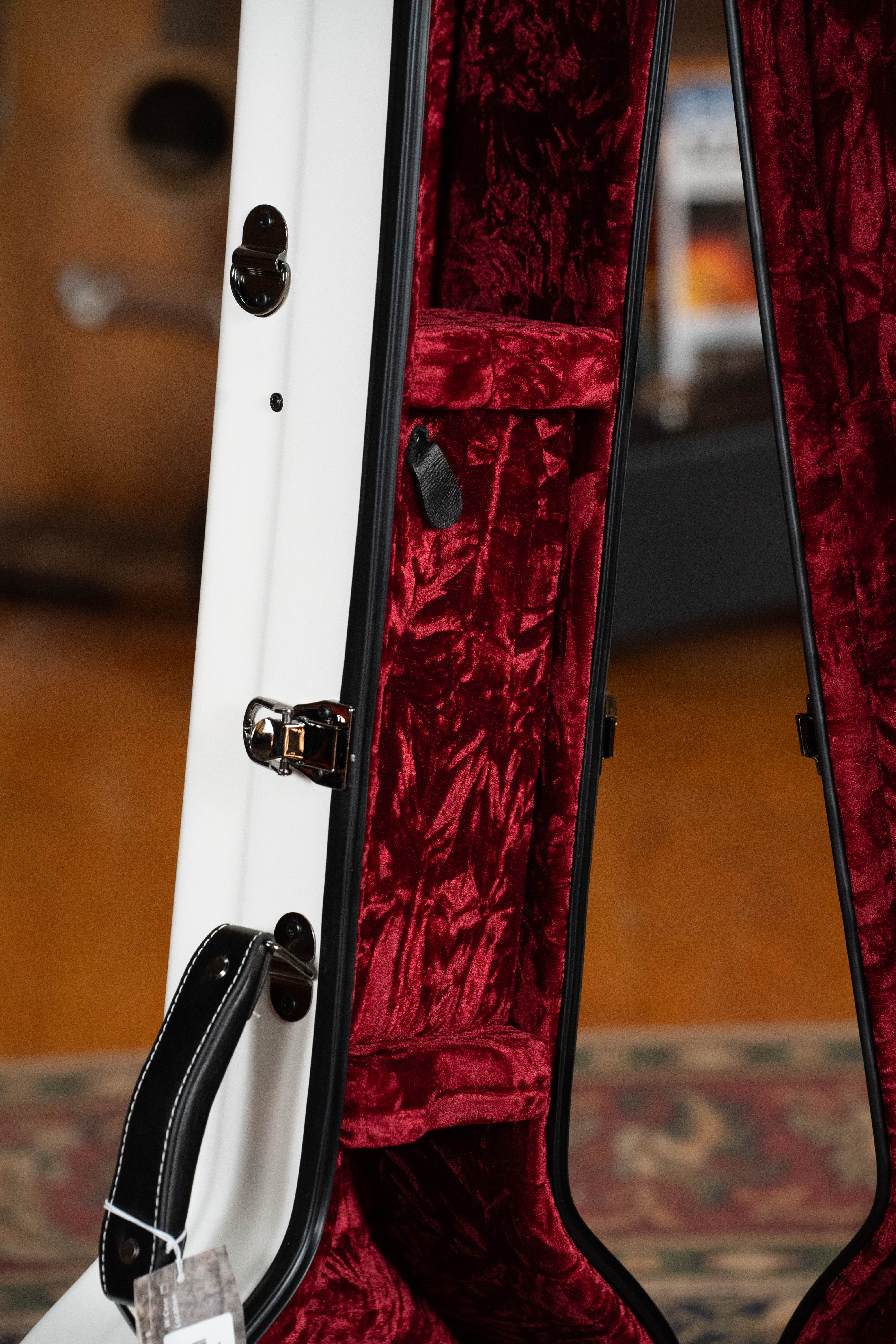 Gold Tone HDFB16 14" Resonator Banjo White Flight Case - Image 8