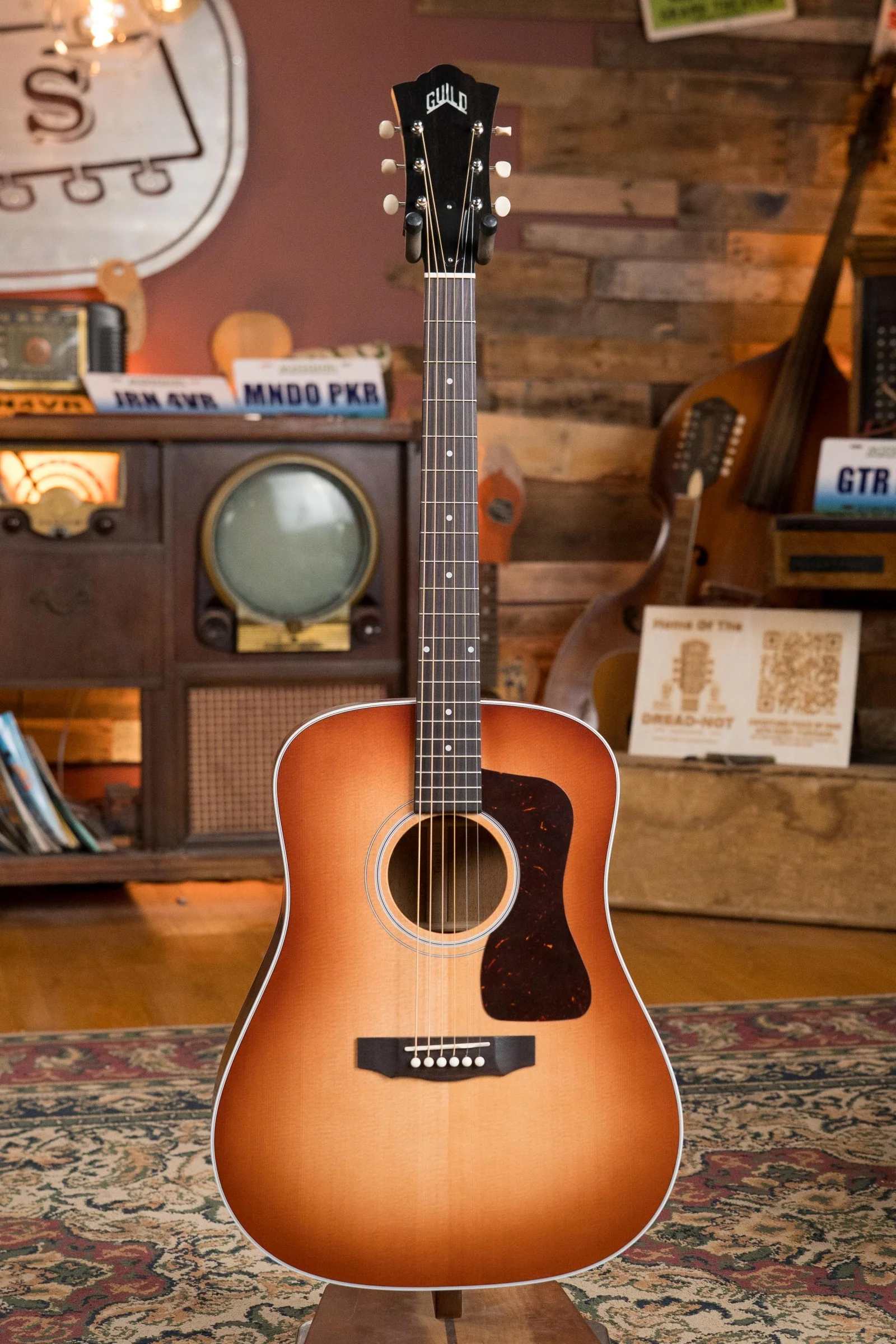 Guild D-40 Standard Sitka/Mahogany Pacific Sunset Burst Dreadnought Acoustic Guitar #0277 - Image 5
