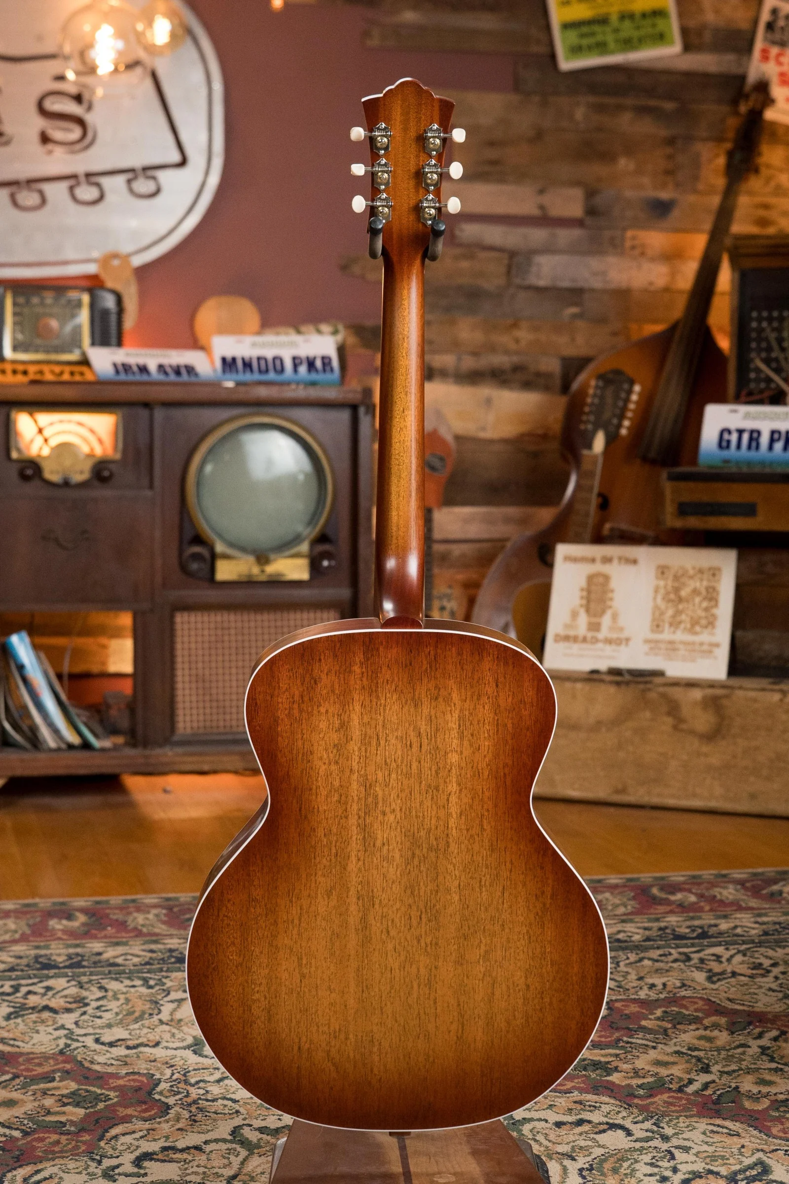 Guild F-40 Standard Sitka/Mahogany Pacific Sunset Burst Jumbo Acoustic Guitar #0068 - Image 10
