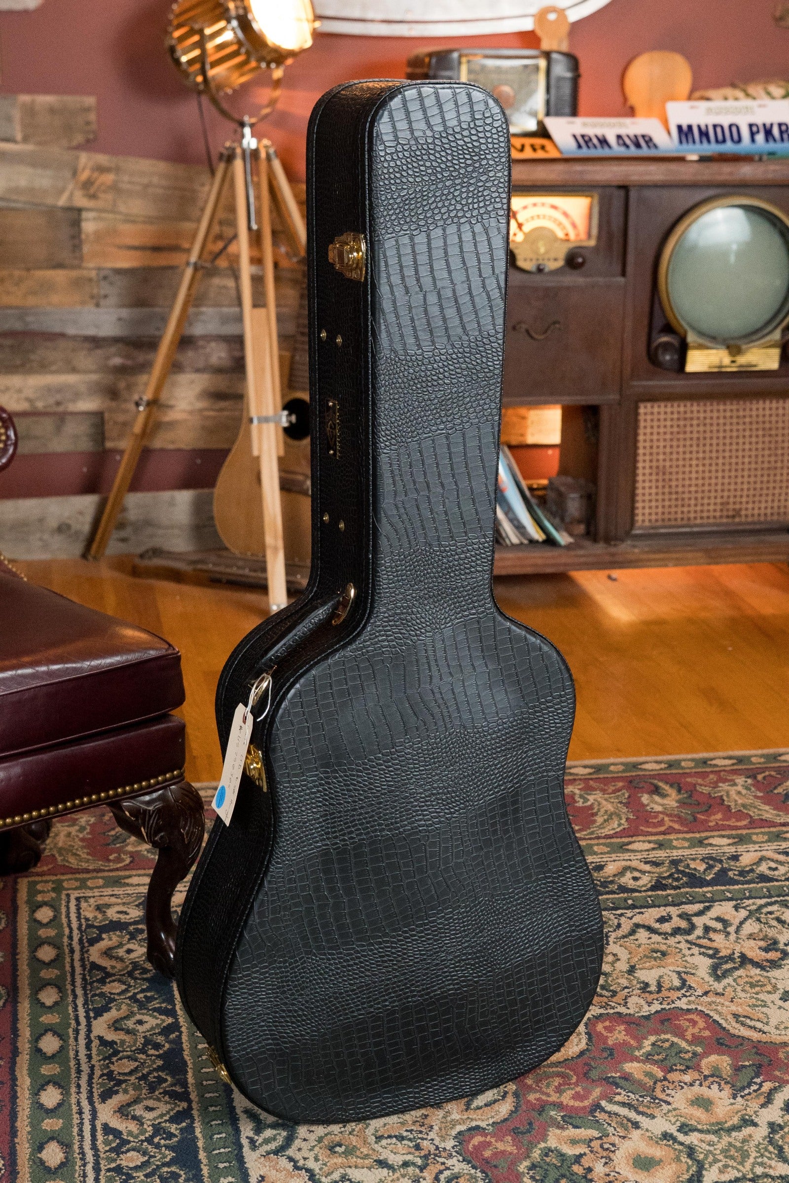 Guild Limited Edition 21 of 25 D-50T Herringbone Spruce/Rosewood Dreadnought Acoustic Guitar #0305 - Image 17