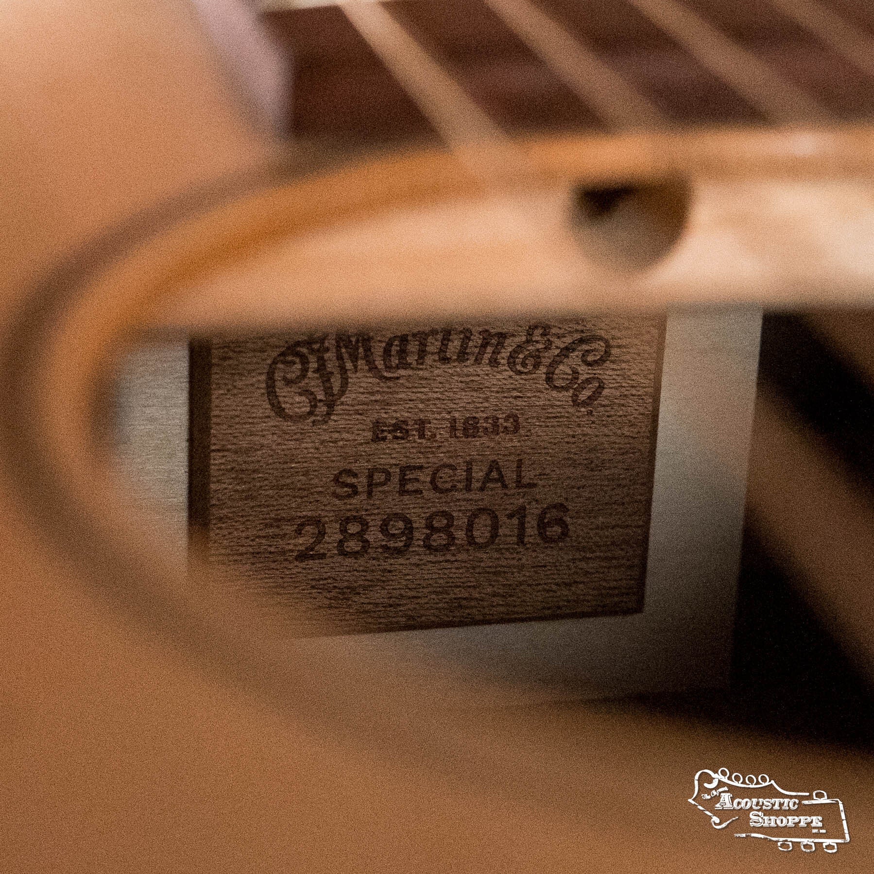 (Shop Worn) Martin *LIMITED Edition* 00-10E Special Spruce/Sapele OO Guitar w/Martin E-1 Pickup #8016 - Image 5