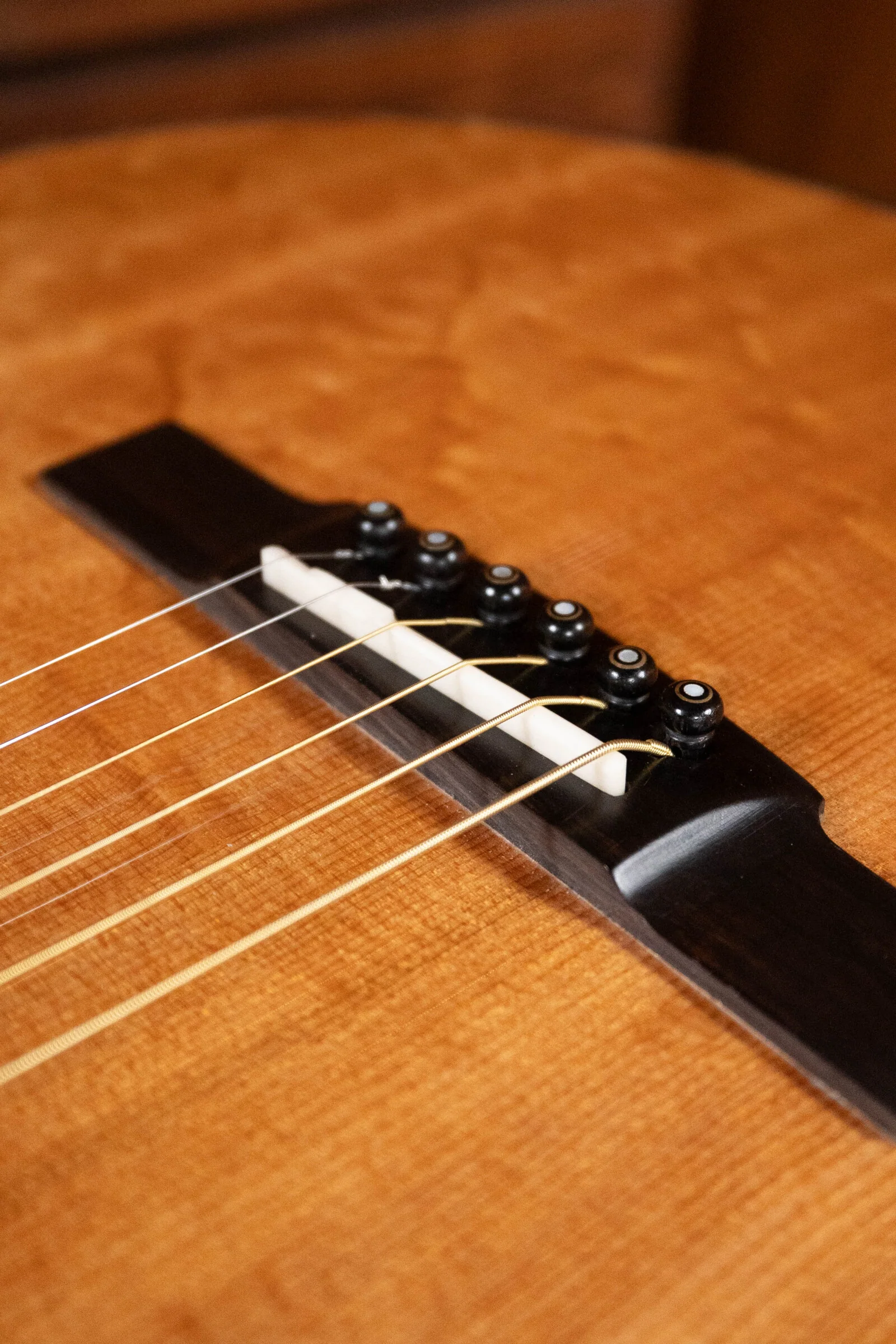 (Used) 2015 Kinnaird Red Lady Bear Claw Sitka/Black & White Ebony Slope Shoulder Venetian Cutaway Dreadnought Guitar w/K&K Pickup #0153 - Image 14