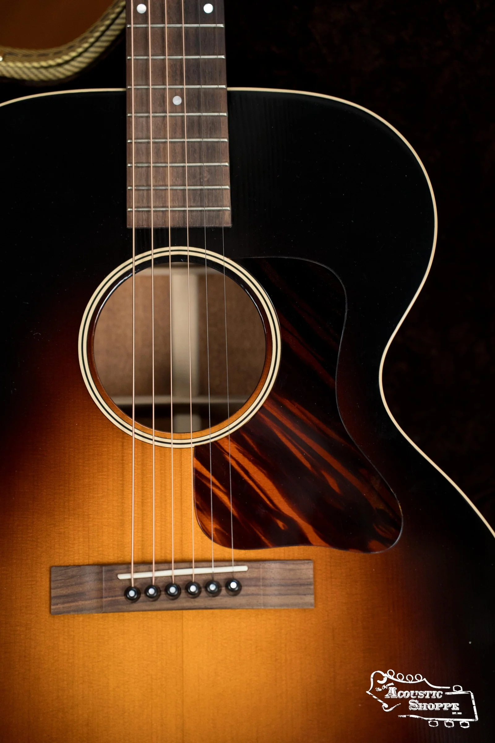 (Used) Huss & Dalton Crossroads MJ Sitka/Mahogany Dark Sunburst Small Jumbo Acoustic Guitar #5685 - Image 3