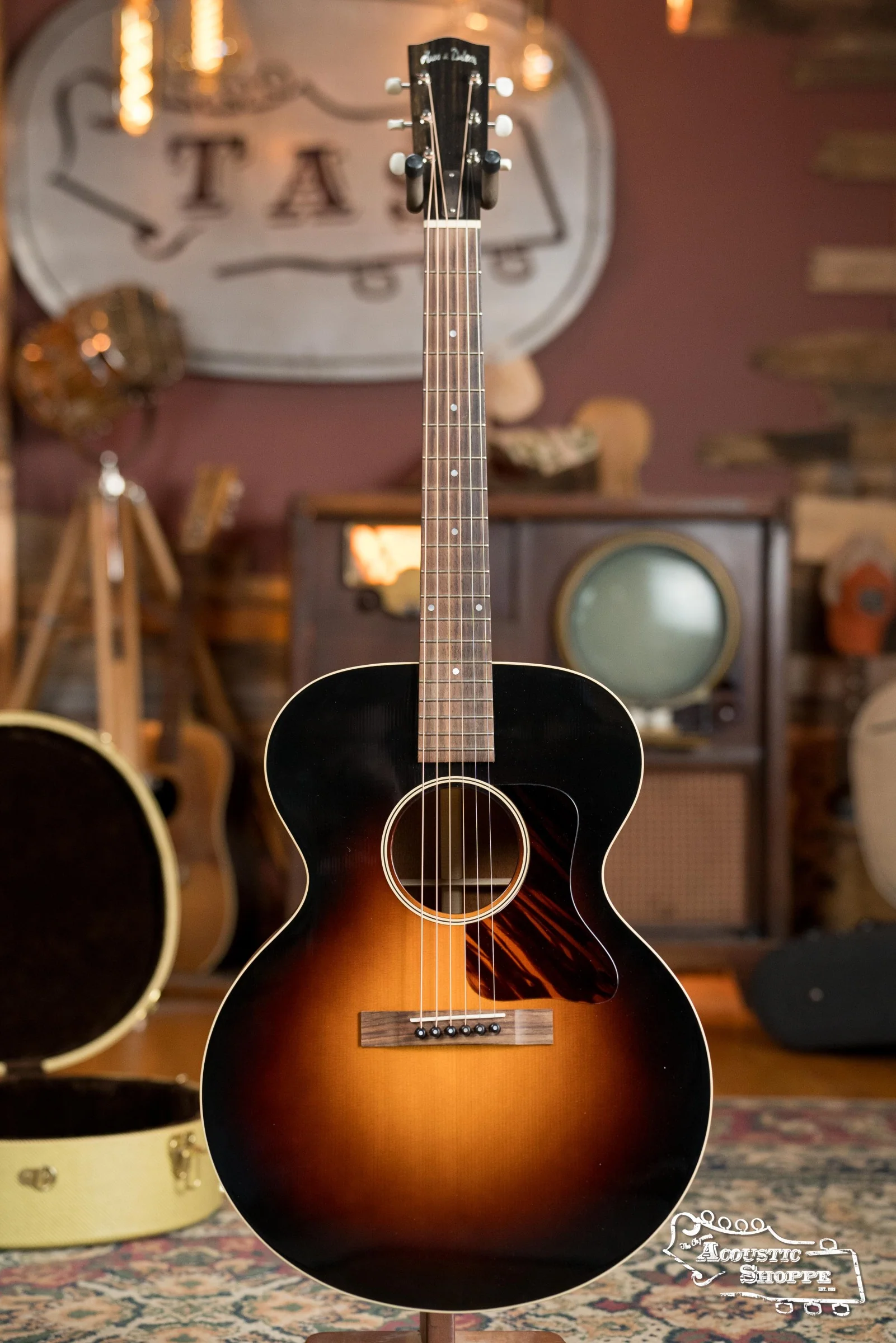 (Used) Huss & Dalton Crossroads MJ Sitka/Mahogany Dark Sunburst Small Jumbo Acoustic Guitar #5685 - Image 6