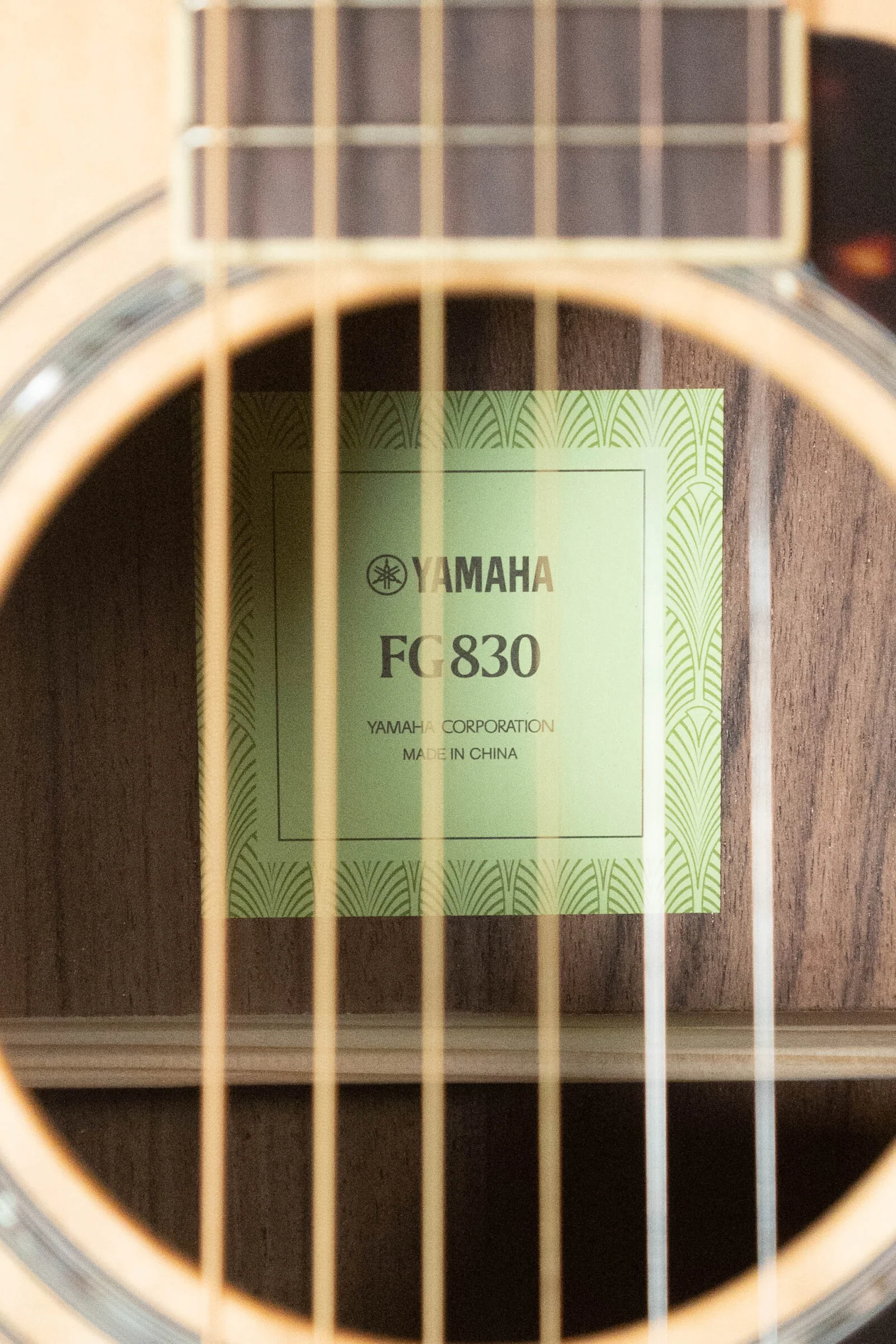 Yamaha FG830 Spruce/Laminate Rosewood Natural Dreadnought Acoustic Guitar #0562 - Image 4