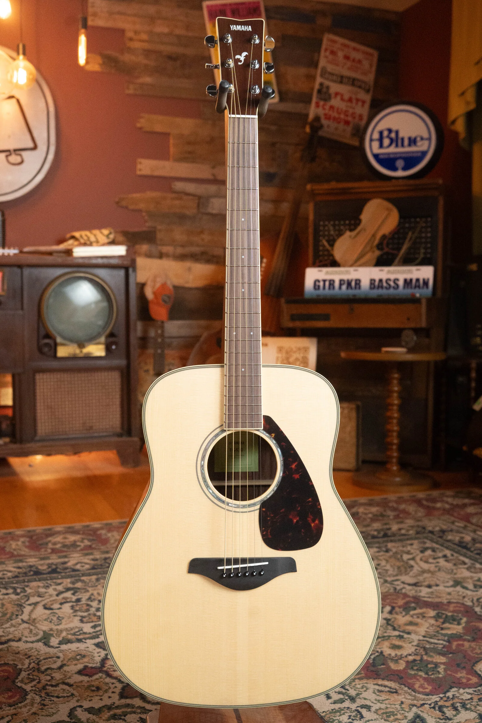 Yamaha FG830 Spruce/Laminate Rosewood Natural Dreadnought Acoustic Guitar #0600 - Image 6