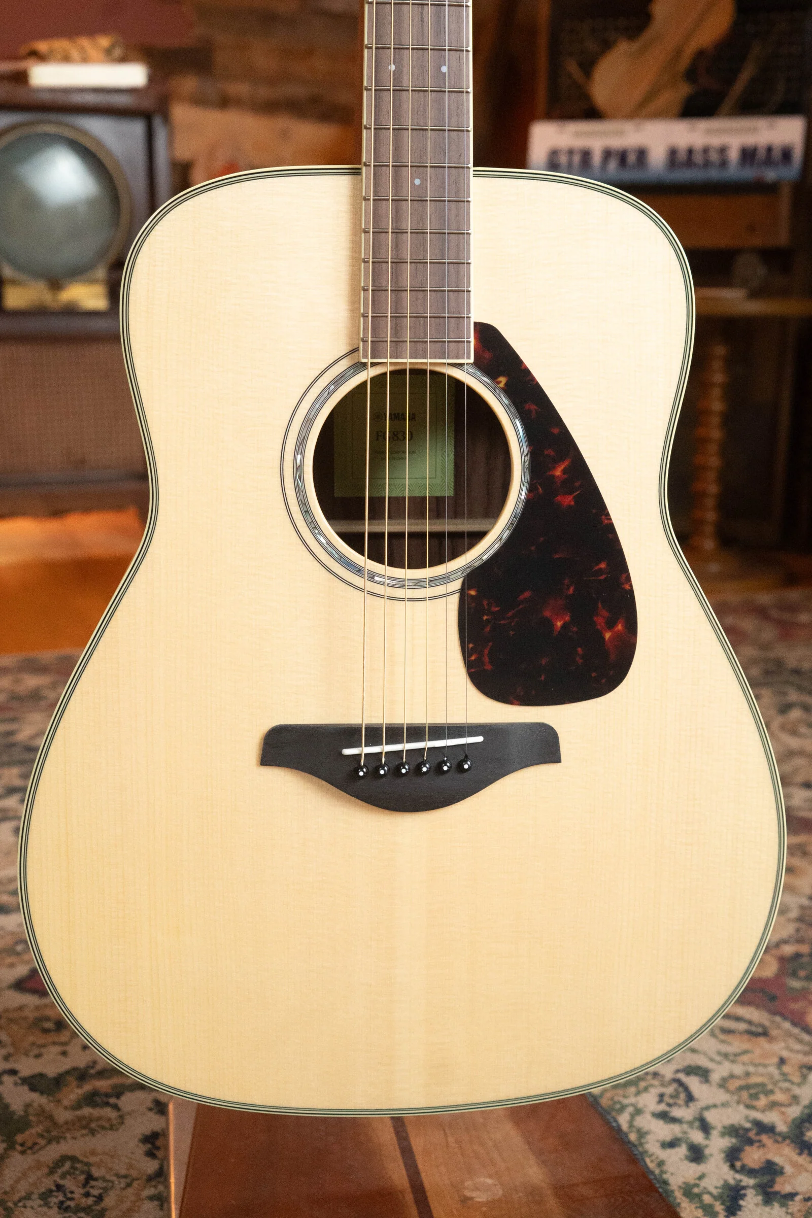 Yamaha FG830 Spruce/Laminate Rosewood Natural Dreadnought Acoustic Guitar #0600 - Image 7
