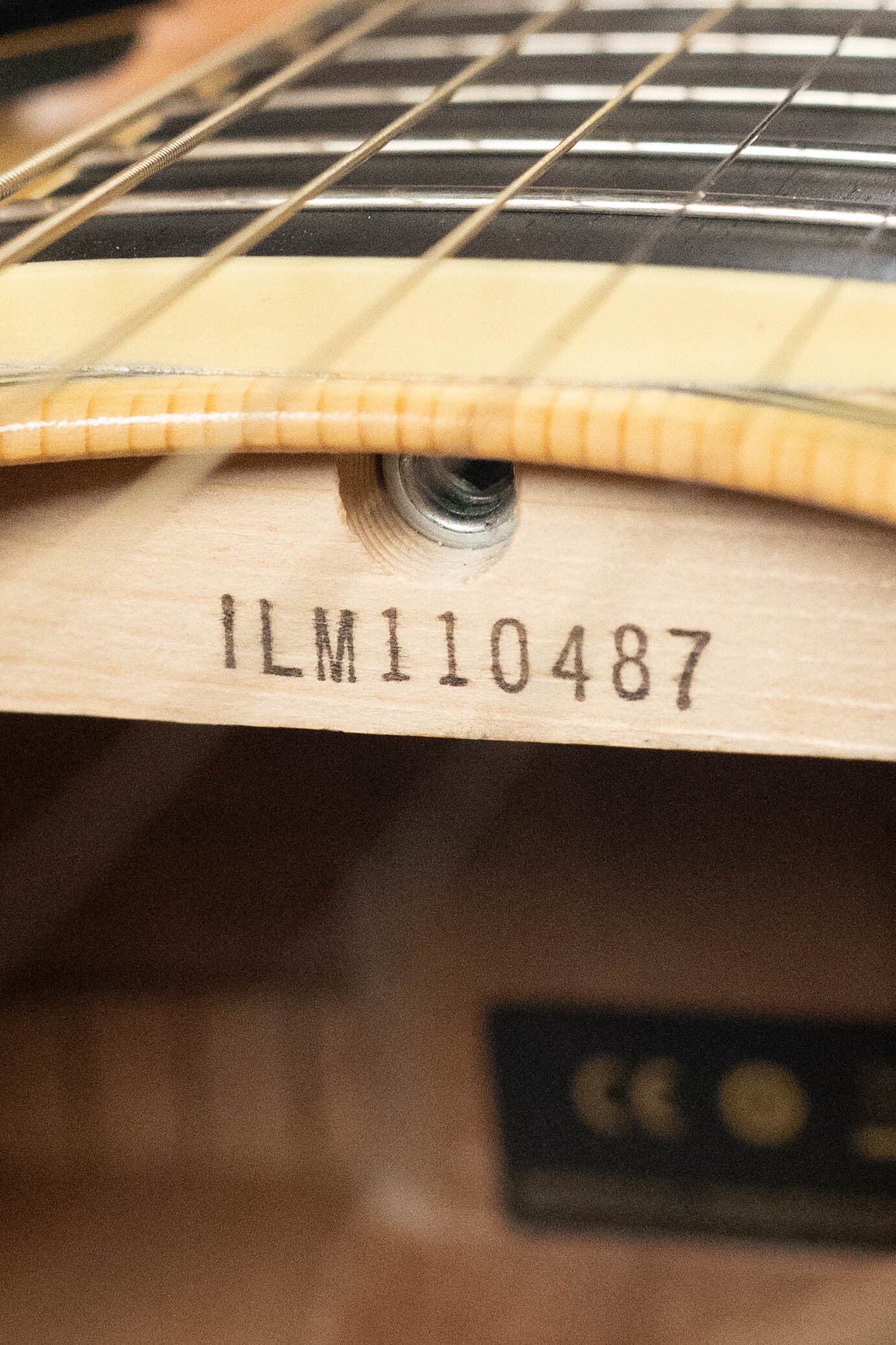 Yamaha LL16M ARE LL Series Engelmann/Mahogany Original Jumbo Acoustic Guitar w/ SRT Zero Impact Pickup #0487 - Image 4